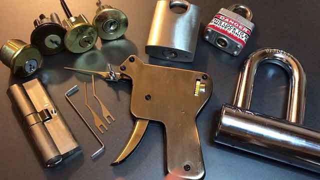 Types of Lockpick Guns